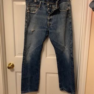 Vintage Levi’s 501 men’s jeans